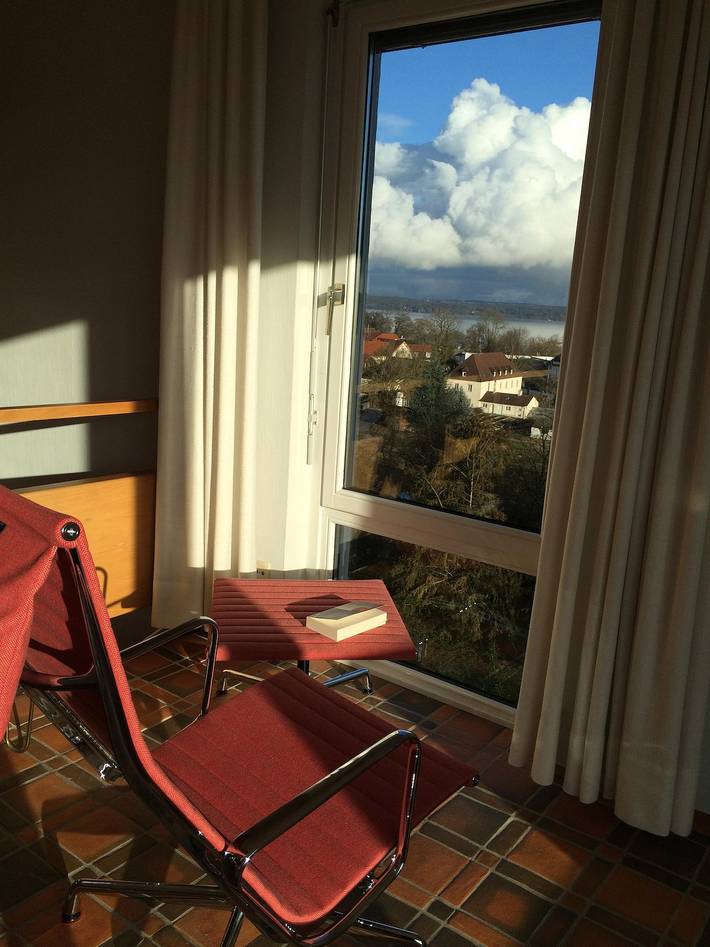 Ganze Ferienwohnung, Dachterrassen Ferienwohnung mit See- und Bergblick in Tutzing, Starnberger See
