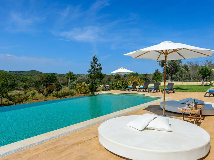 Moderne Villa mit Pool - 8 Pers. in Sant Joan de Labritja, Ibiza Norden
