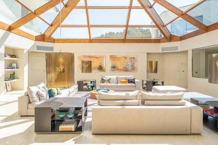 Location de vacances pour 15 personnes, avec terrasse ainsi que vue et jardin à Peralada - 2