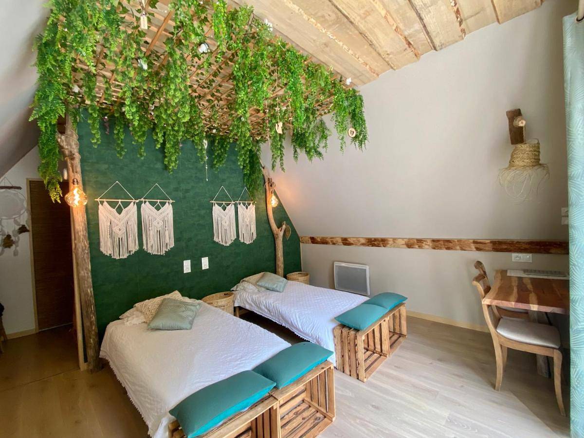 Double Room with Garden View in Espagnac-Sainte-Eulalie, Quercy