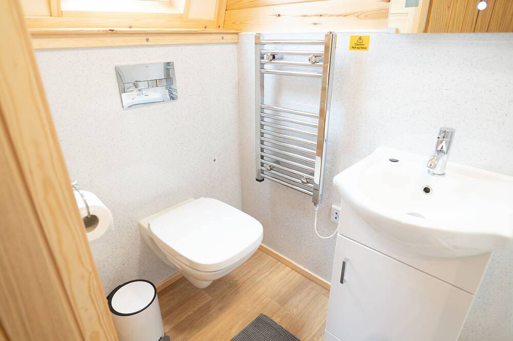 Estándar-Cabaña-Baño privado con ducha in Sherwood Forest, Nottinghamshire
