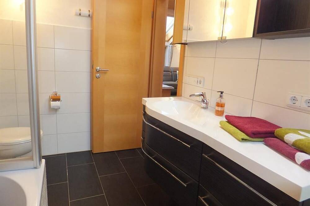 Ganze Wohnung, Fewo Alpenstern, Wohn-Schlafr. mit Balkon - Haus Alpenperle - Senn in Rieden, Bayerisch Schwaben