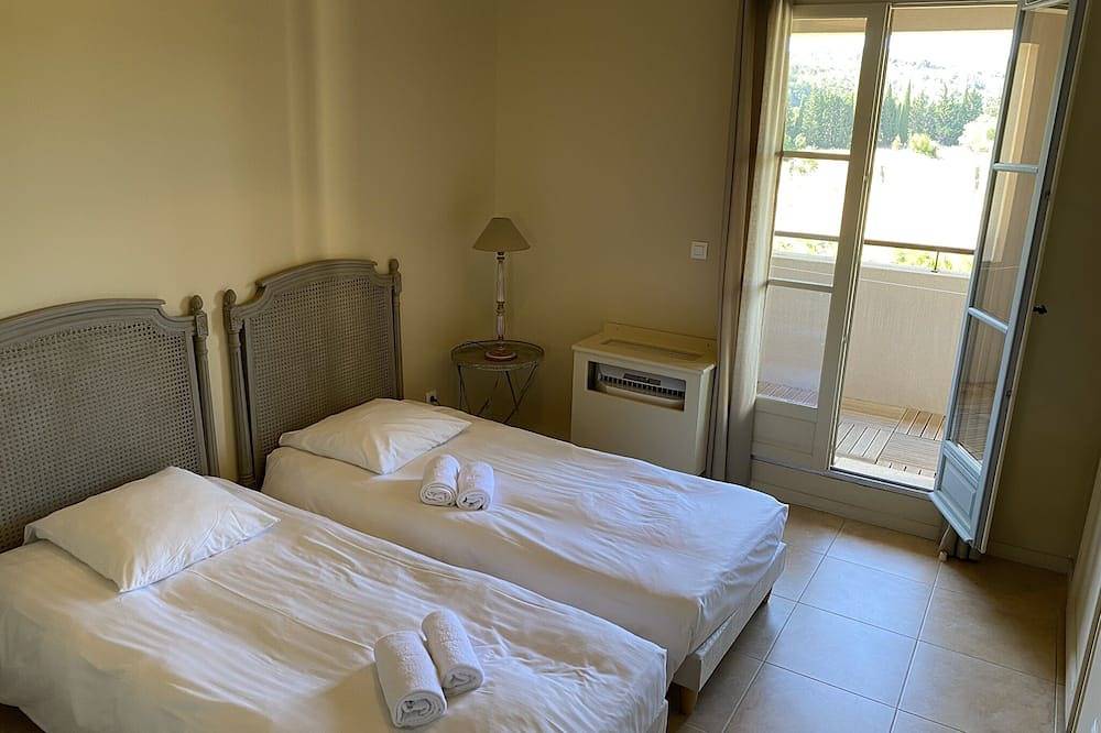 Luxury villa with private pool in south of France in Saint-Laurent-de-la-Cabrerisse, Narbonne und Umgebung