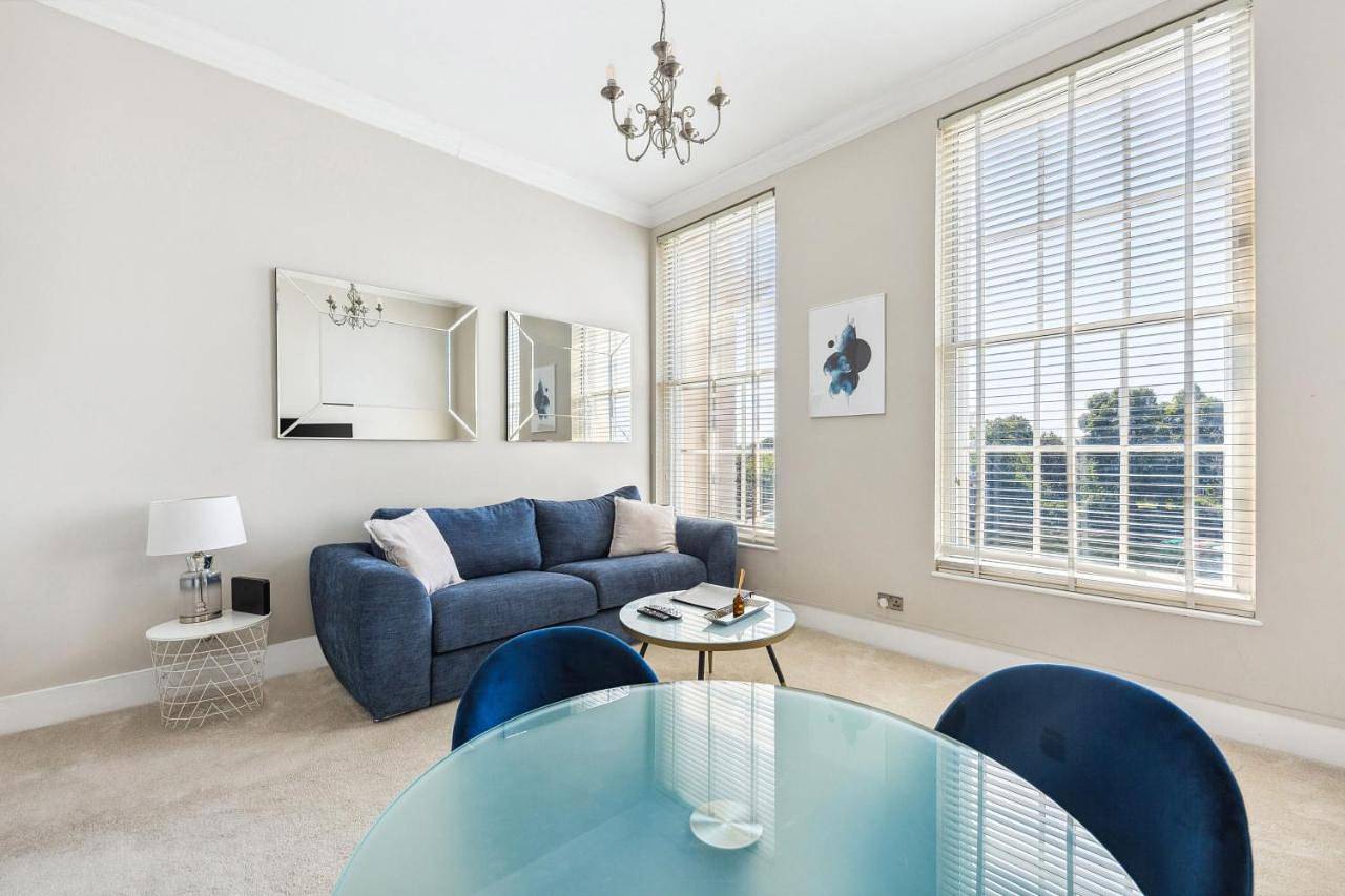 Ganze Wohnung, One-Bedroom Apartment in Richmond an der Themse, London