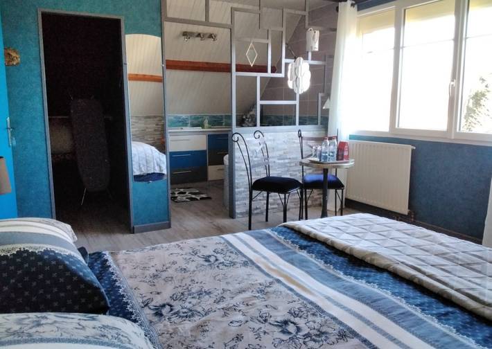 Chambre d’hôte pour 2 personnes, avec jardin et vue sur le lac dans Parc naturel régional de l'Aubrac - 3