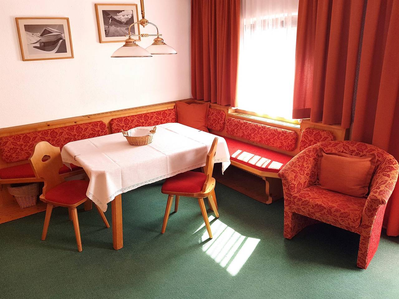 Ganze Ferienwohnung, Appartement 4 mit Balkon in Stubaier Alpen, Mieders