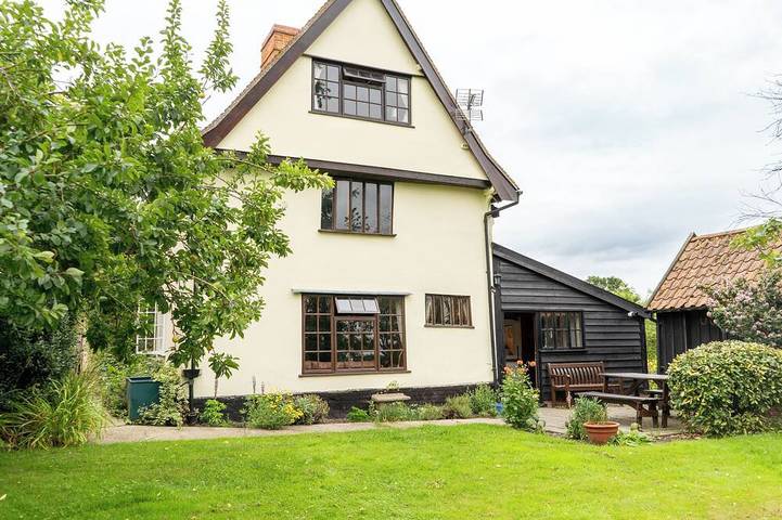 Holiday rental for 5 people, with garden in Suffolk Coastal
