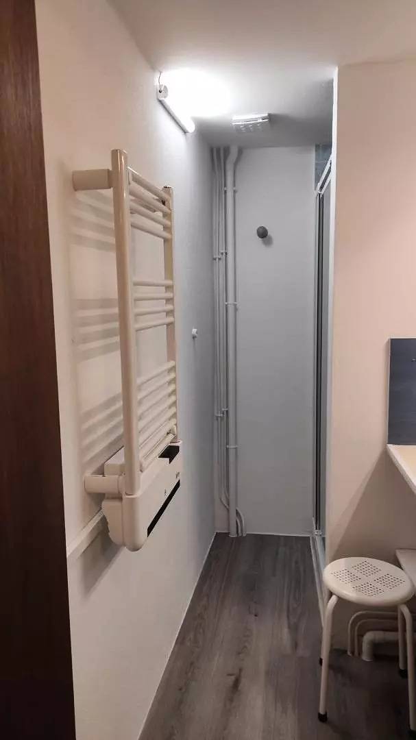 Gîte pour 6 personnes, avec jardin à Beaumont-du-Lac - 2