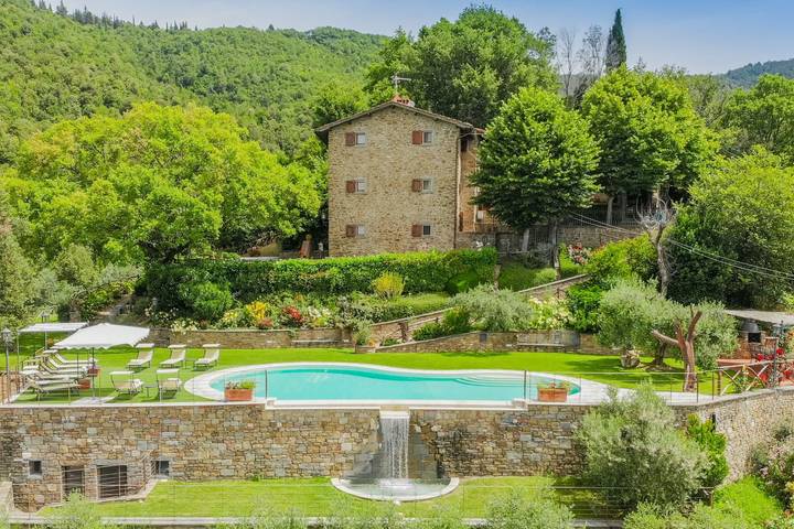 Location de vacances pour 15 personnes, avec piscine et jardin, animaux acceptés à Arezzo - 3