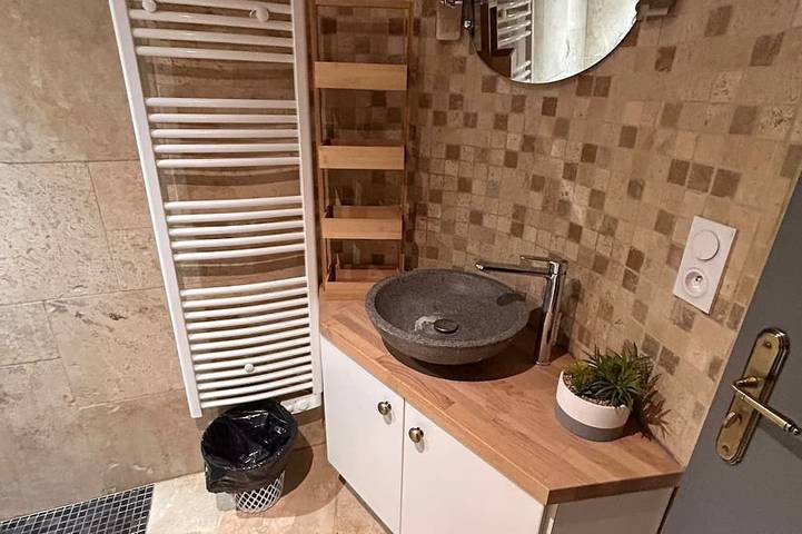 Location de vacances pour 6 personnes, avec terrasse à Adissan - 3