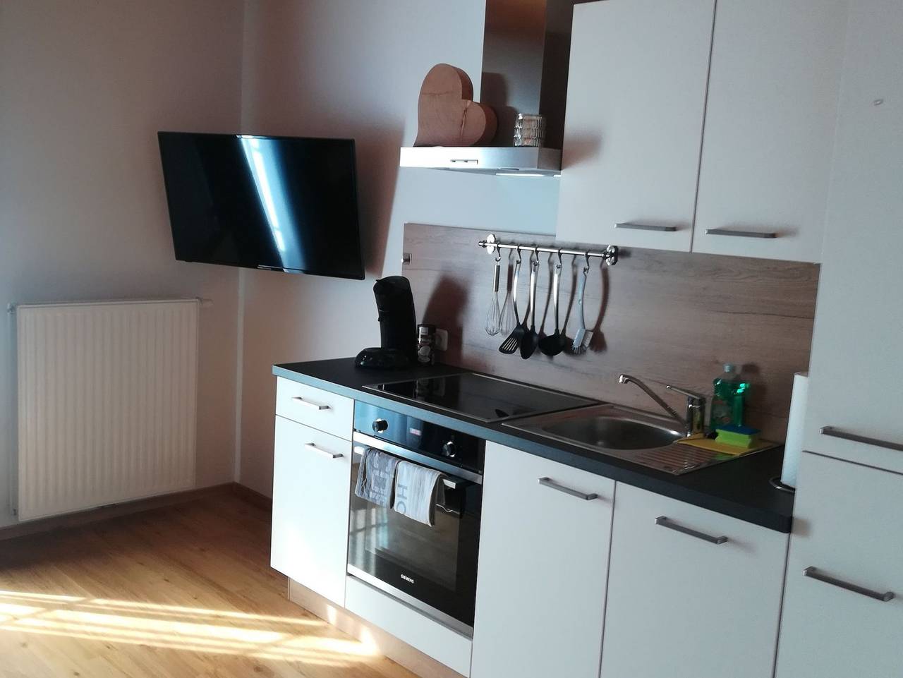 Ganze Ferienwohnung, Apartmenthaus Waldhorn - Fewo - Apartment für 2 Personen 42m² mit Balkon - Ii in Sankt Wolfgang im Salzkammergut, Salzkammergut