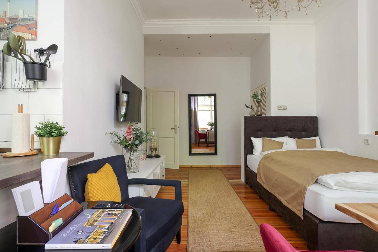 Ganze Wohnung, Two-Bedroom Apartment in Berlin Innenstadt, Berlin