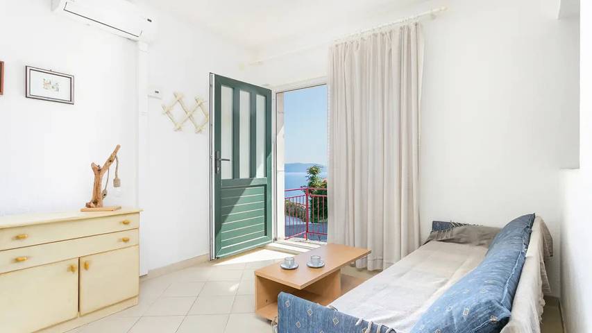 Studio für 4 Personen, mit Terrasse, mit Haustier an der Makarska Riviera - 2