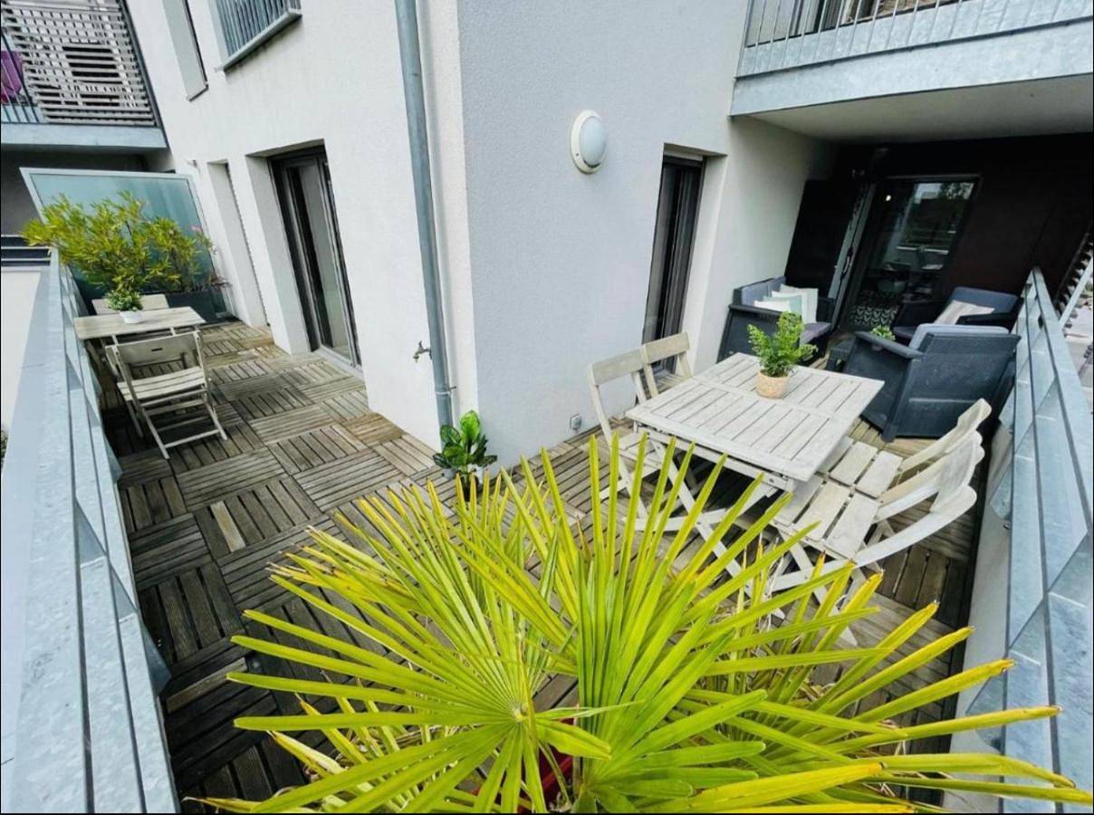 Appartement entier, Three-Bedroom Apartment in Chanteloup-en-Brie, Seine-et-Marne