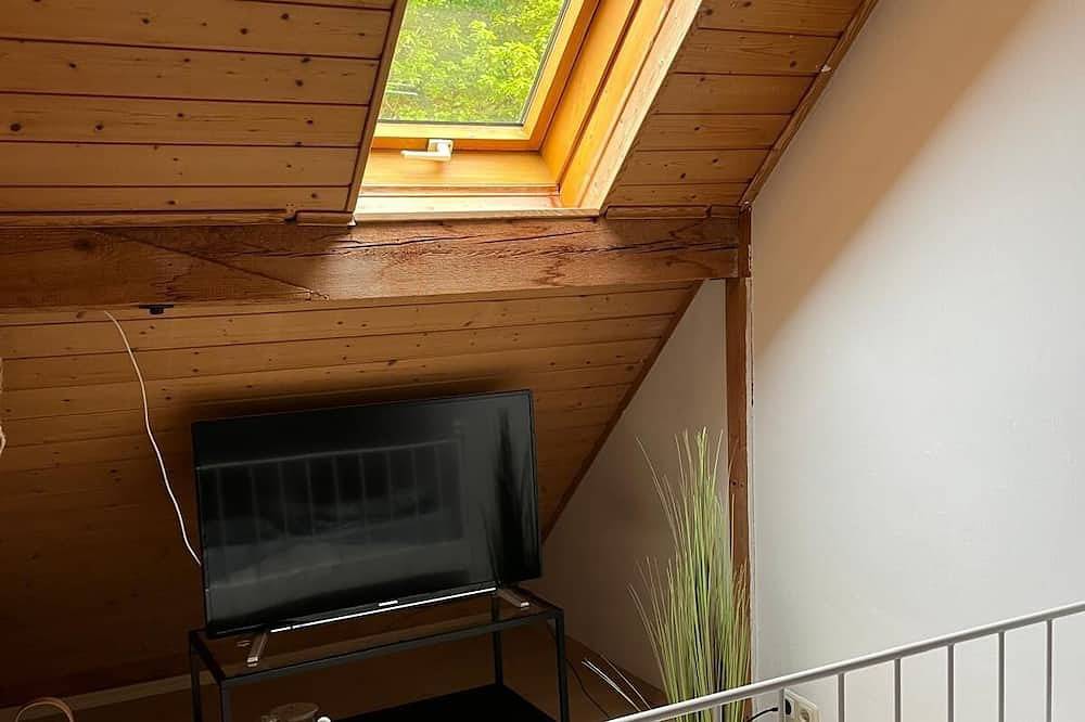 Ganze Wohnung, Ferienwohnung (35qm) mit Terrasse in Neunburg vorm Wald, Naturpark Oberpfälzer Wald