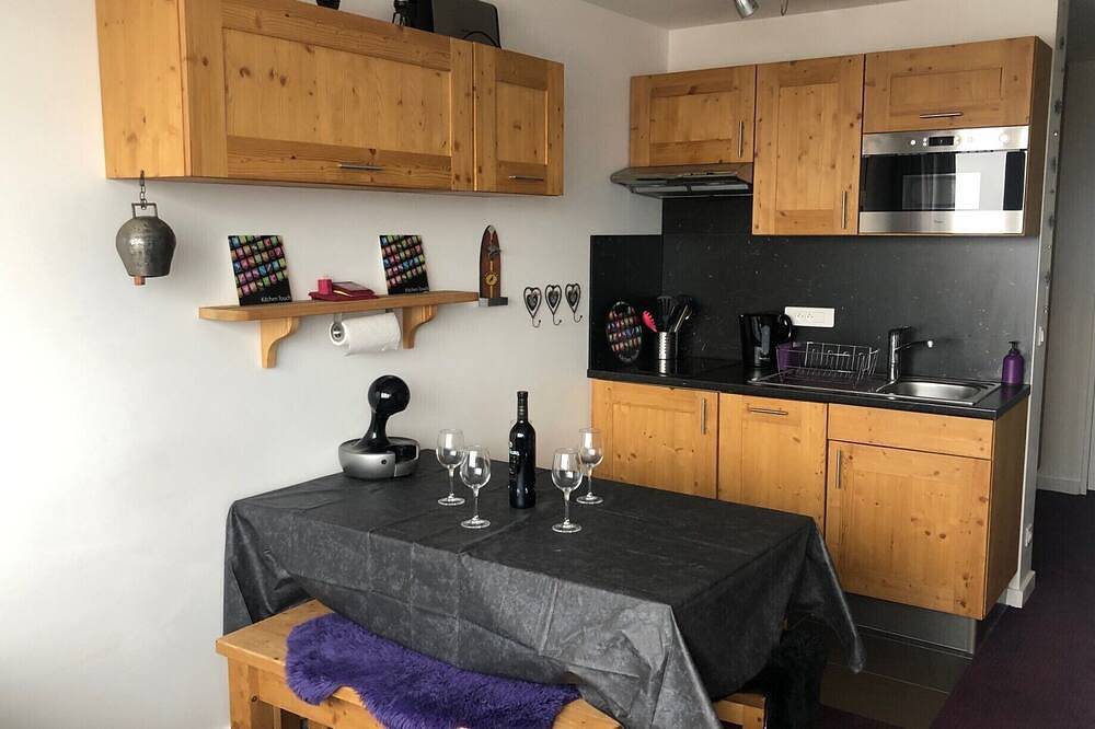 Apartamento entero, Apartamento Con Encanto De 2 Habitaciones Para 6 Personas Recientemente Renovado in Morzine, Les Portes du Soleil