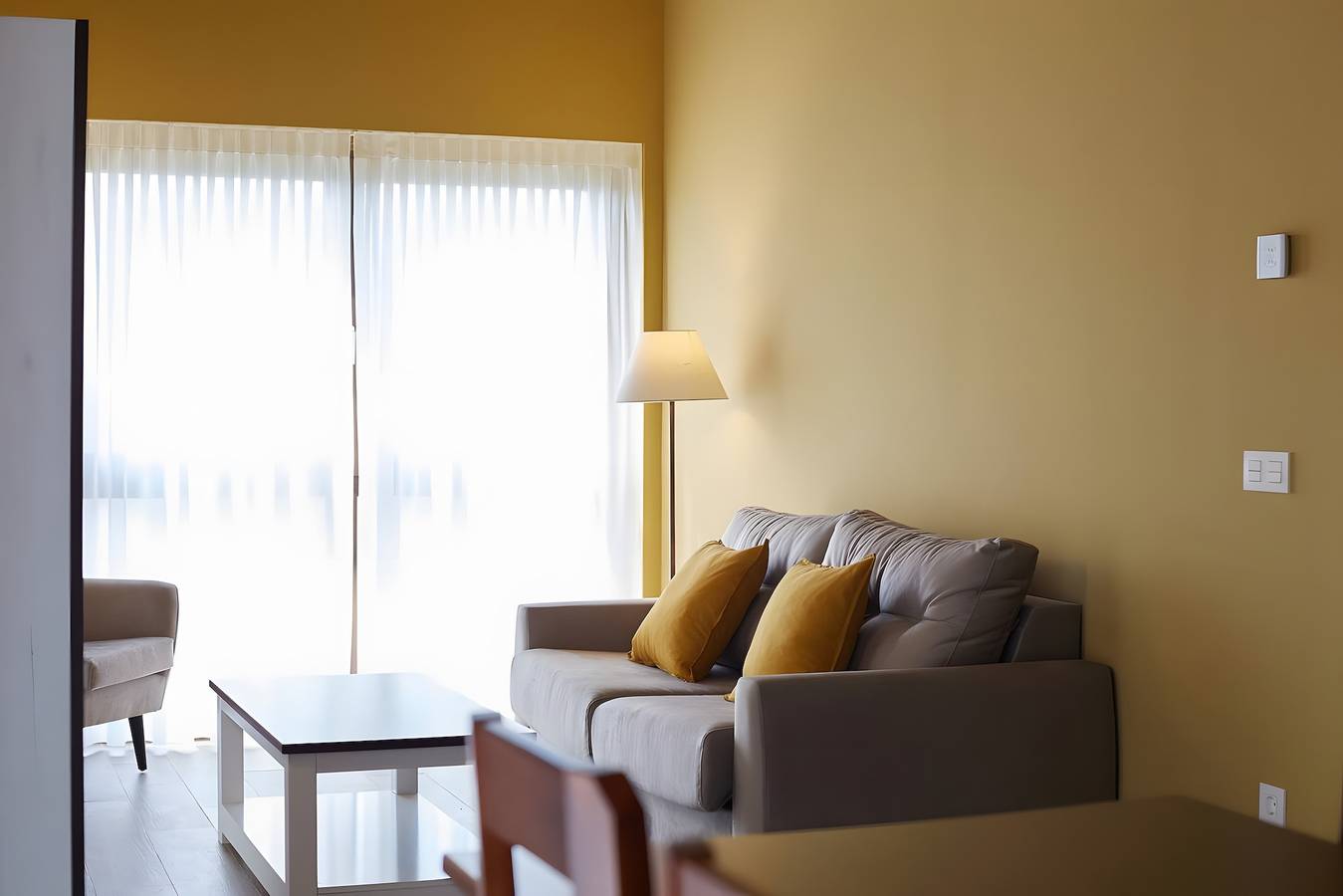 Appartement entier, Appartement 'El Texu' avec vue montagne, jardin et Wi-Fi in Parres, Côte Cantabrique