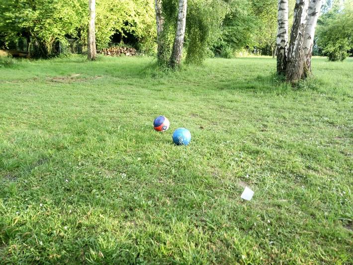 Location de vacances pour 5 personnes, avec jardin à Saints - 2