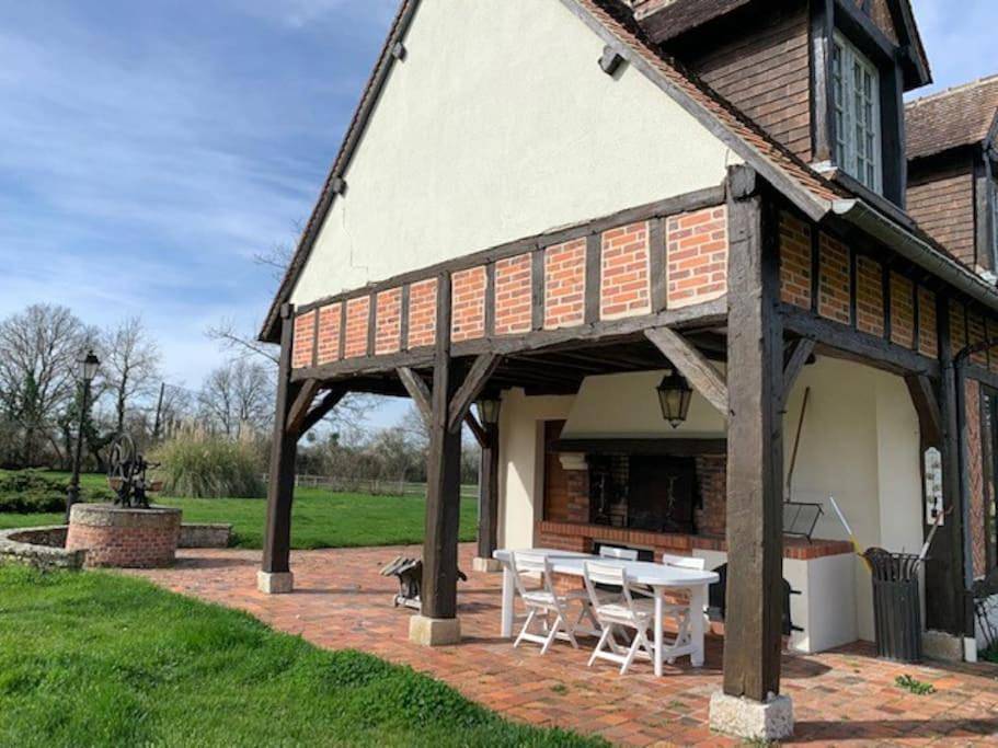 Six-Bedroom House in La Ferté-Imbault, Sologne