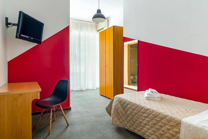 Auberge pour 3 personnes, avec jardin, animaux acceptés