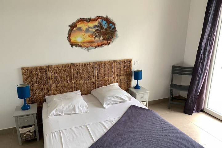 Location de vacances pour 6 personnes, avec balcon et jardin à Santa-Lucia-di-Moriani - 2