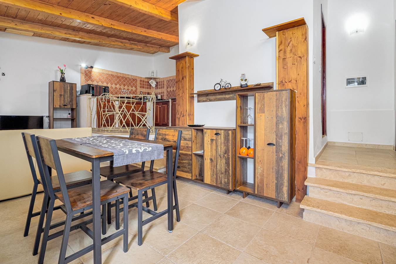 Casa vacanze 'Elia's House' con terrazza privata, Wi-Fi e aria condizionata in Porto Istana, Gallura
