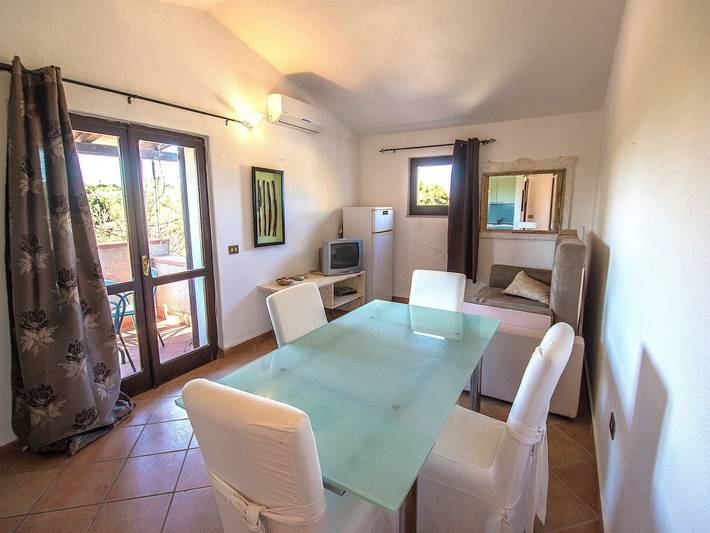 Gîte pour 4 personnes, avec balcon à Porto Pollo - 3