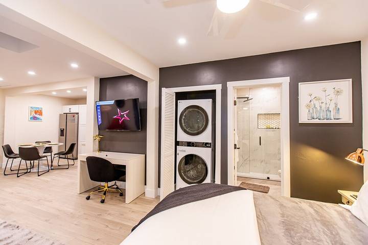 Apartamento para 2 personas, con jardín además de jacuzzi y terraza en California