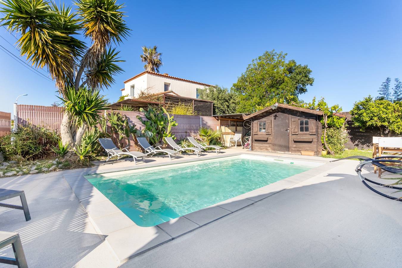 Villa "Notre Cocon Mer Et Montagne" with Private Pool, Private Terrace & Wi-Fi in Villelongue-de-la-Salanque, Côte d'Améthyste