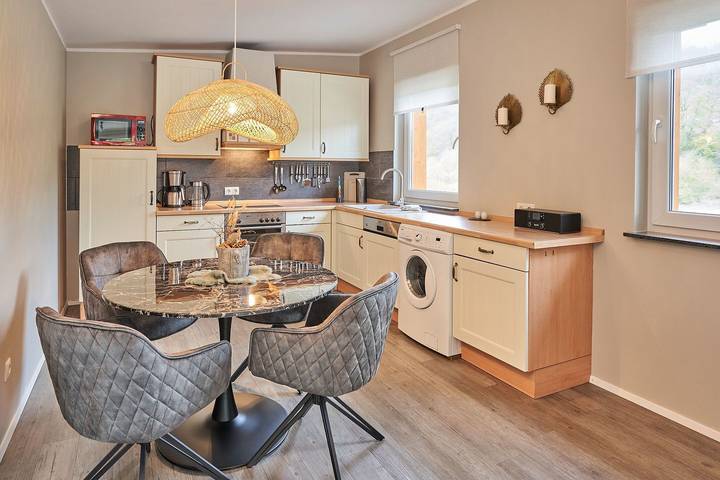 Ferienwohnung für 4 Personen, mit Garten und Seeblick sowie Ausblick in Eifel (Rheinland-Pfalz) - 3