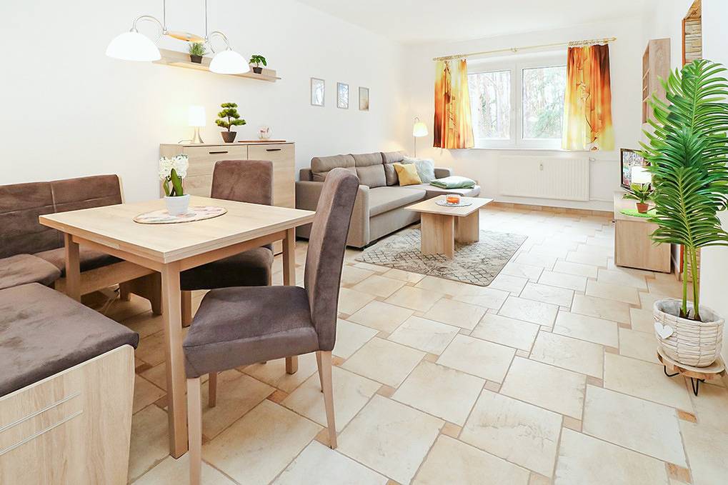 Ganze Ferienwohnung, D 023.024 - Fewo Henselek Nr. 68 / 1 in Karlshagen, Usedomer Norden