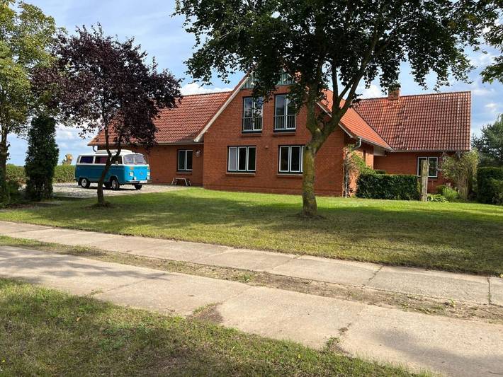 Ferienhaus für 14 Personen, mit Whirlpool und Terrasse sowie Sauna und Ausblick in Wolgast - 2