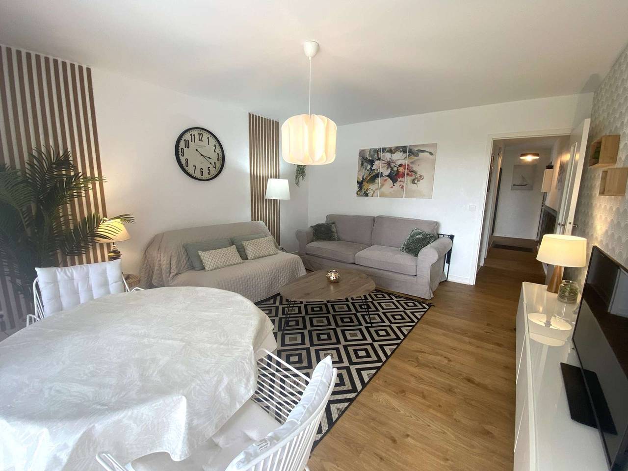 Entire apartment, Charming 3-Star Apartment in Bénodet - Beach, Shops and Parking Included in Bénodet, Quimper region