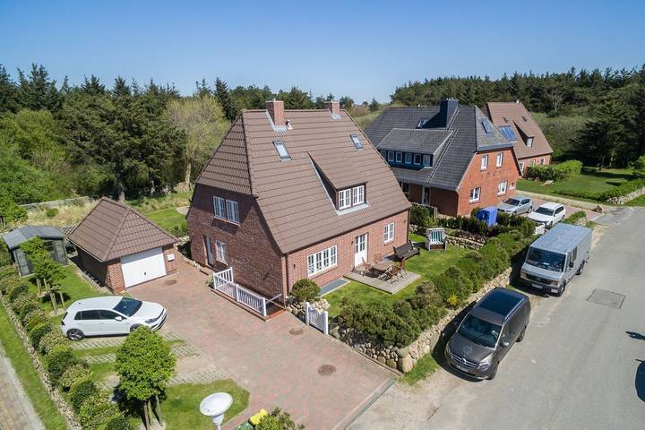 Ganze Wohnung, Luxus-App., strandnah für 4 Pers. mit Sauna, Terrasse, WLAN. Haustiere erlaubt. in Westerland, Sylt (Gemeinde)