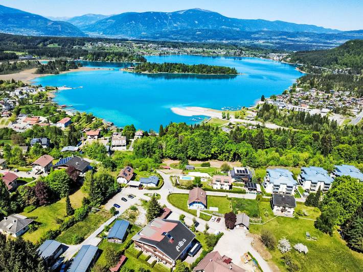 Ferienwohnung für 3 Personen, mit Balkon und Garten sowie Seeblick am Faaker See