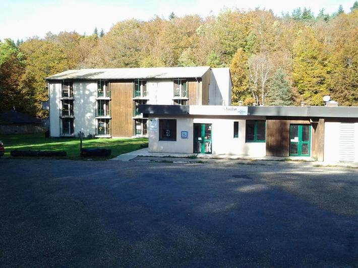 Hôtel pour 2 personnes, avec vue ainsi que terrasse et jardin, animaux acceptés à Saint-Sauveur-Camprieu - 2