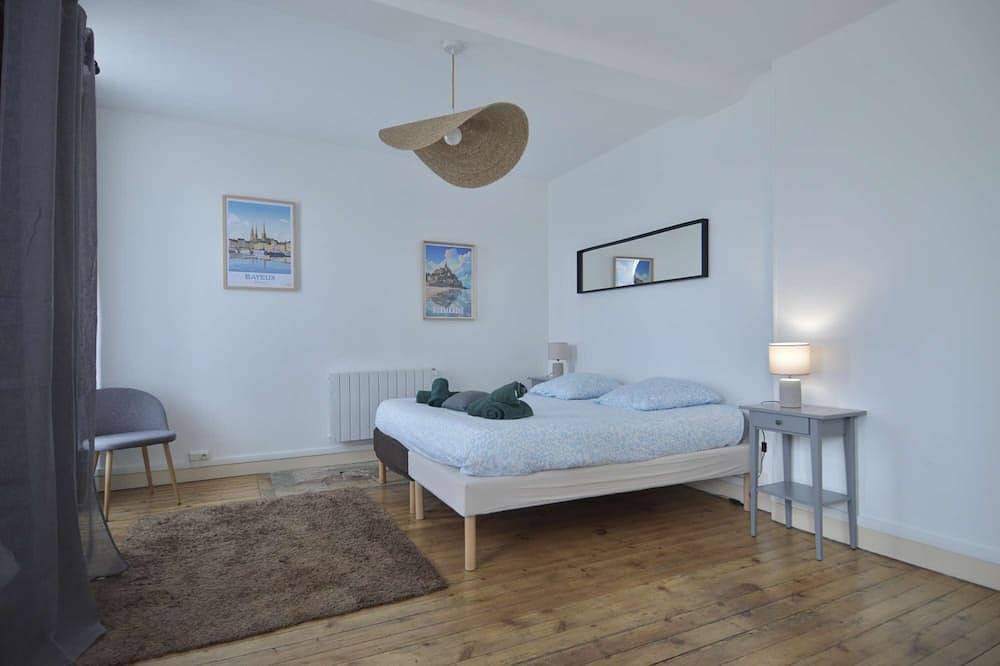 Geheel appartement, Lovely Normandy - Apartment in downtown Bayeux in Bayeux, Bayeux en omgeving