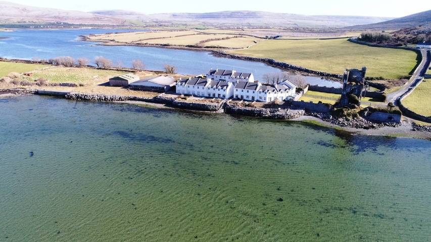 Ferienhaus mit Meerblick für 6 Personen, mit Meerblick und Terrasse sowie Ausblick in Irland - 2