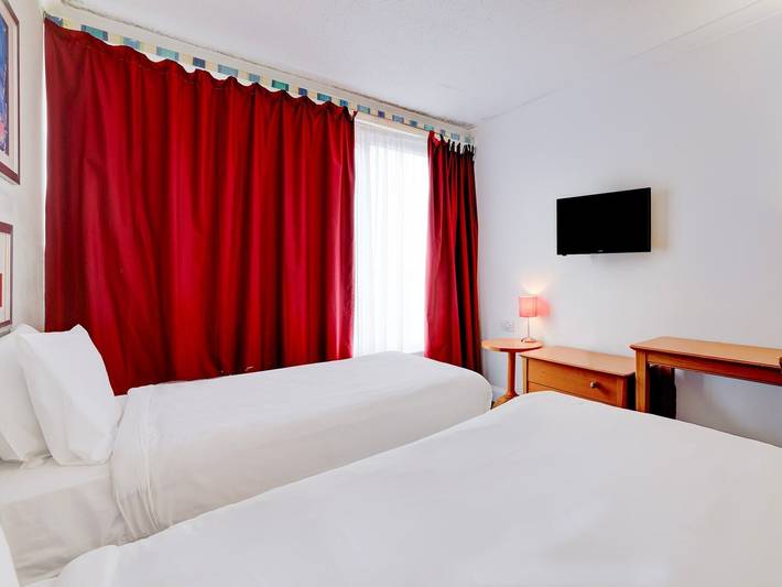 Holiday rental for 4 people, with terrace, child-friendly in Bedfordshire