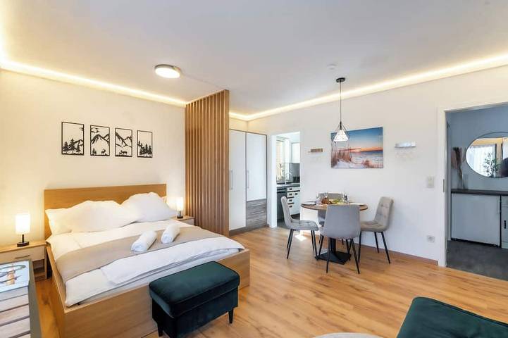Entire apartment, Central dream apartment: lake & train in 2 min in Dießen am Ammersee, Ammersee