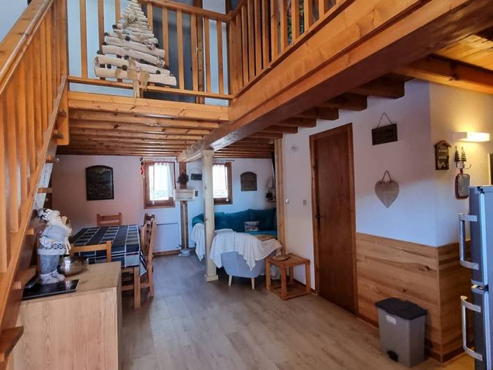 Chalet pour 8 personnes, avec Balcon et Jardin à Les Angles