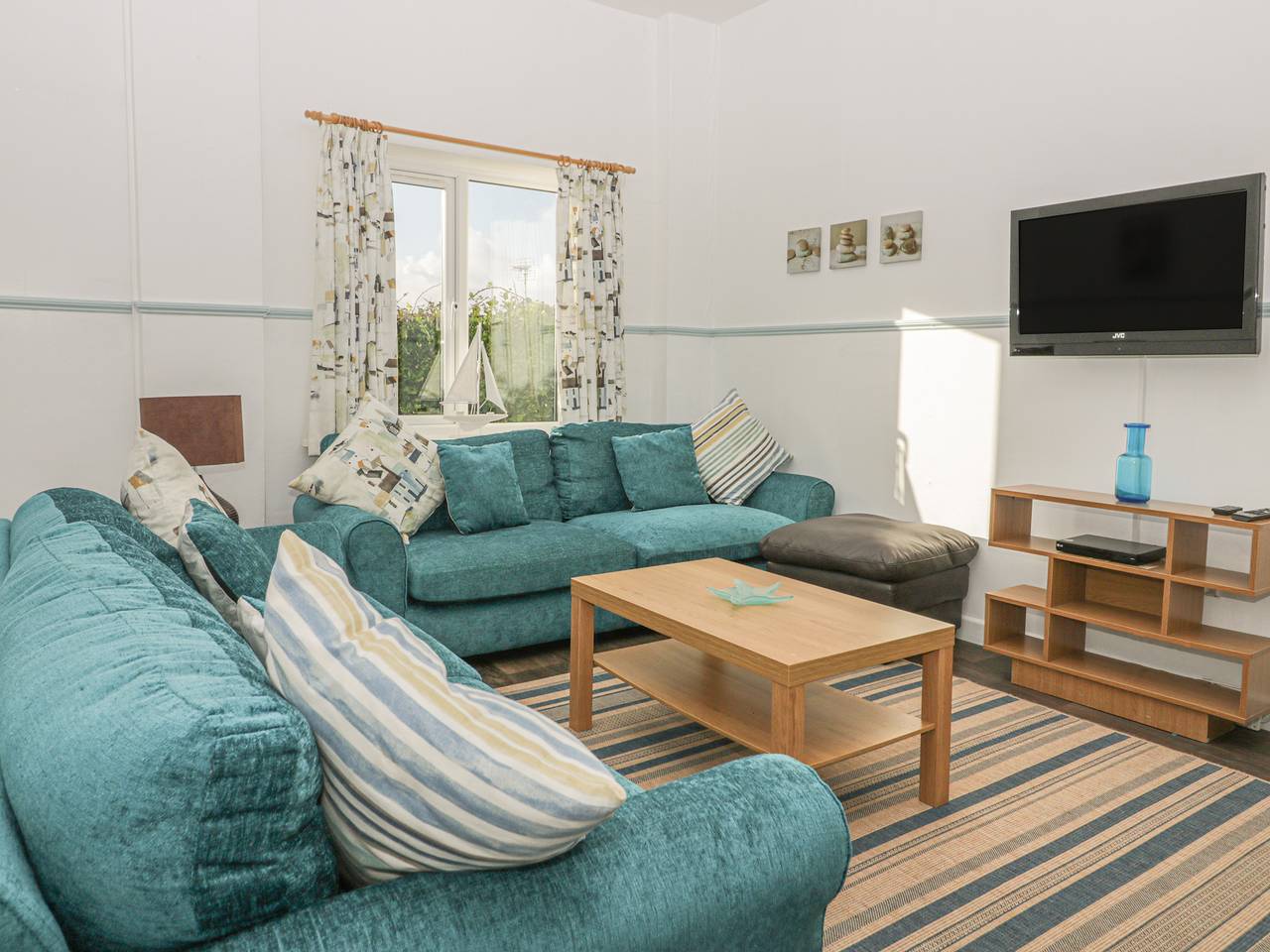 Gull Cottage in Tintagel, Pentire Point - Widemouth