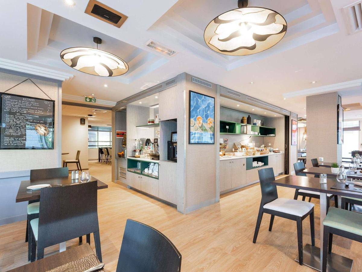 Mercure Grenoble Centre Porte des Alpes in Grenoble, Isère