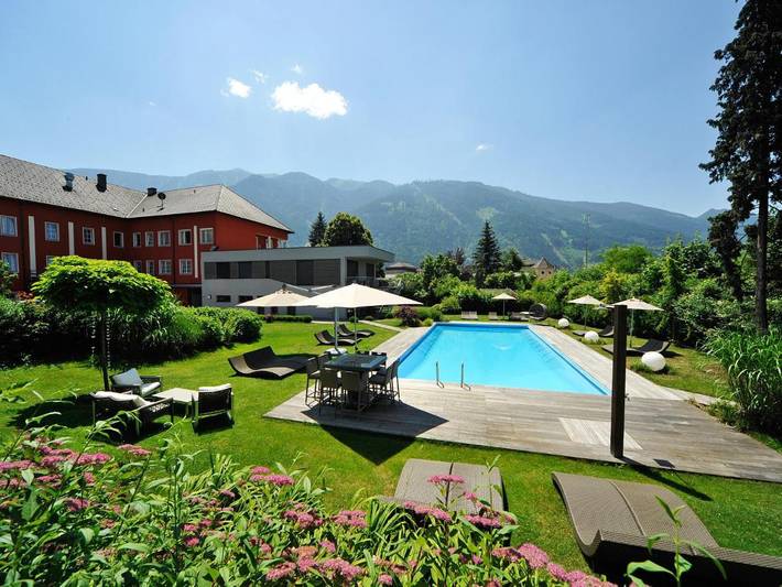 Hotel für 2 Personen, mit Garten und Ausblick sowie Pool, kinderfreundlich in Spittal an der Drau