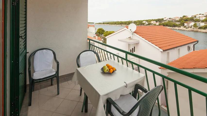 Ferienwohnung für 3 Personen, mit Terrasse