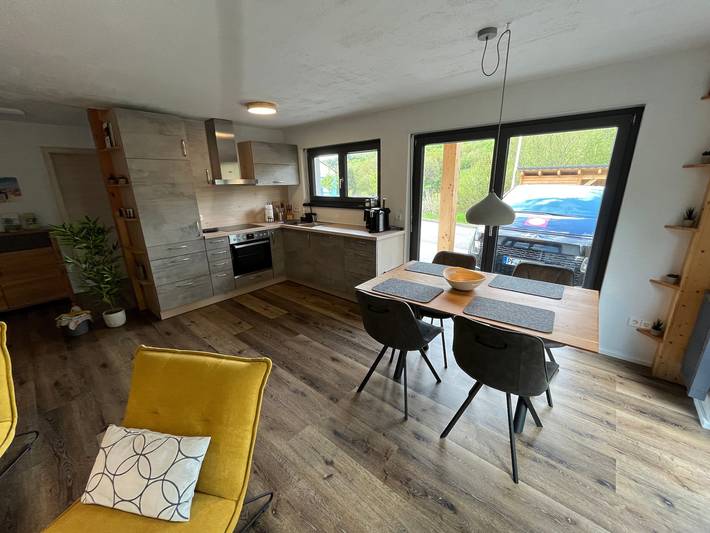 Ganze Wohnung, Ferienwohnung im Awewa-Holzhaus mit WLAN in Niefern-Öschelbronn, Nordschwarzwald