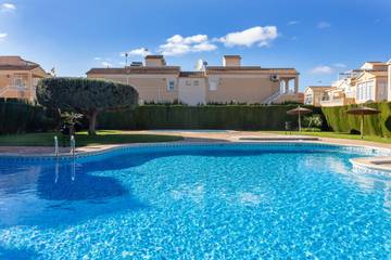Casa para 6 Personas en Torrevieja Centro, Torrevieja, Foto 1
