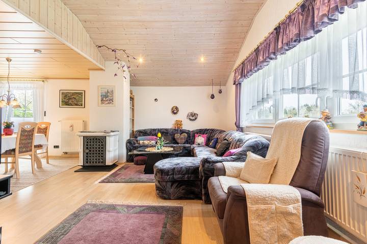Entire apartment, Apartment 'Ferienwohnung Plötz' with Shared Garden, Balcony and Wi-Fi in Bad Kötzting, Eastern Bavaria