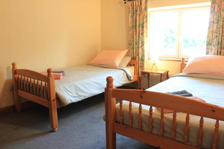 Location de vacances pour 8 personnes, avec vue ainsi que jardin et piscine à Lacapelle-Biron - 2