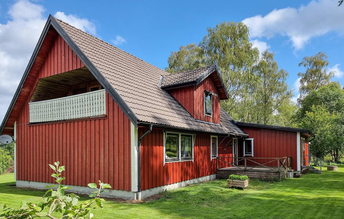 Ferienhaus für 6 Personen mit Terrasse in Hestra, Isaberg
